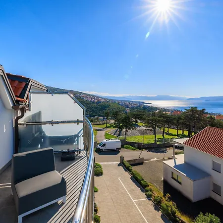 Apartament Sunshine E *