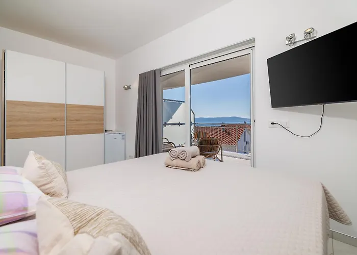 Sunshine E * Цриквеница