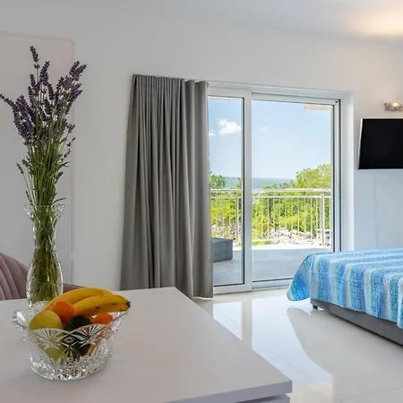 Apartament Sunshine E *