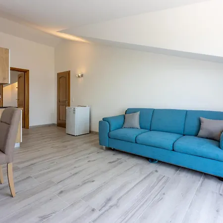 Apartament Sunshine E *