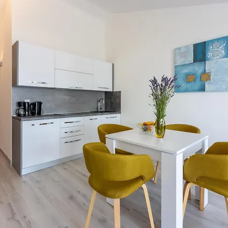 Sunshine E Apartment Crikvenica