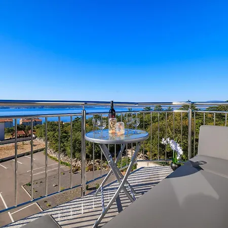 Sunshine E Crikvenica