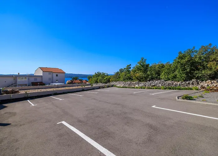 Sunshine E * تْسْغيكفانِتْسا