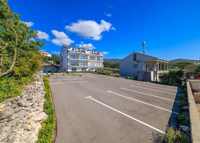 Sunshine E * تْسْغيكفانِتْسا